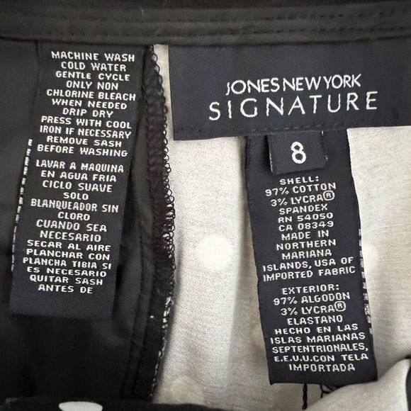 Jones New York Signature Black and White Polka Dot cropped pants. Size 8 - Picture 8 of 8